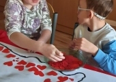 1000074931