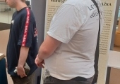 1000083862