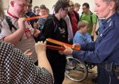 32631