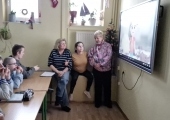 47553